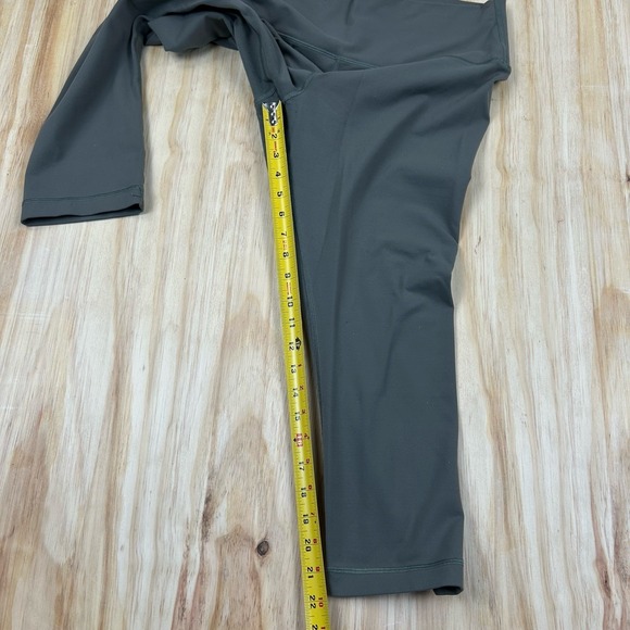 Lululemon Wunder Under Crop High-Rise Gray Size 12 Women's W6ASDS - Picture 4 of 9
